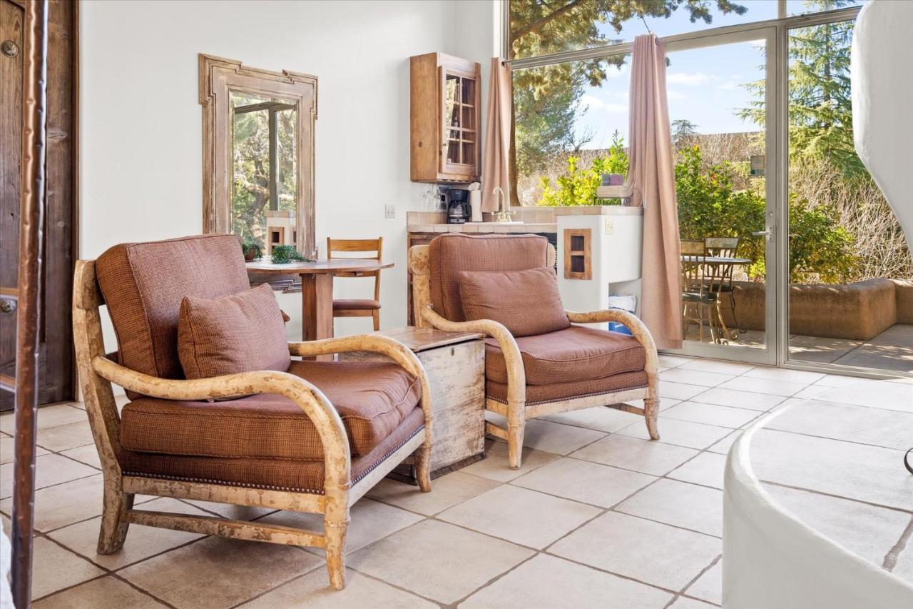 Adobe Village Villa With Private Patio - Sunset Villa Седона Экстерьер фото